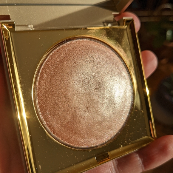 Stila Heavens Hue Highlighter - Picture 2 of 4